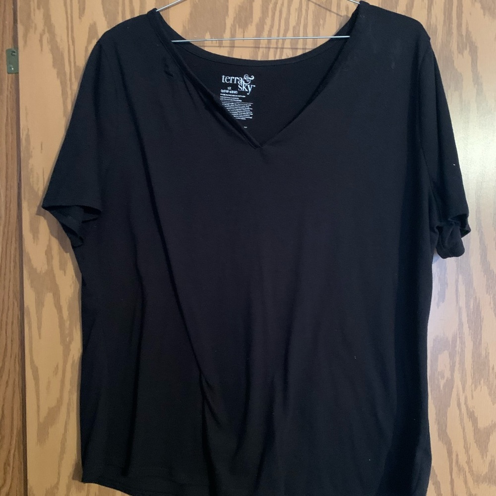 Terra & Sky size 1XL shirt